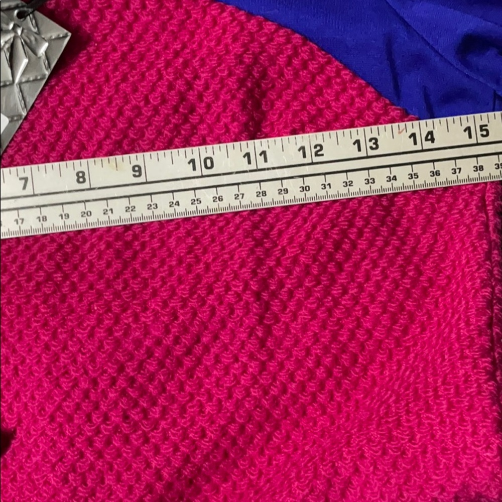 Moon Collection Color-block Dress, Small - Picture 11 of 12